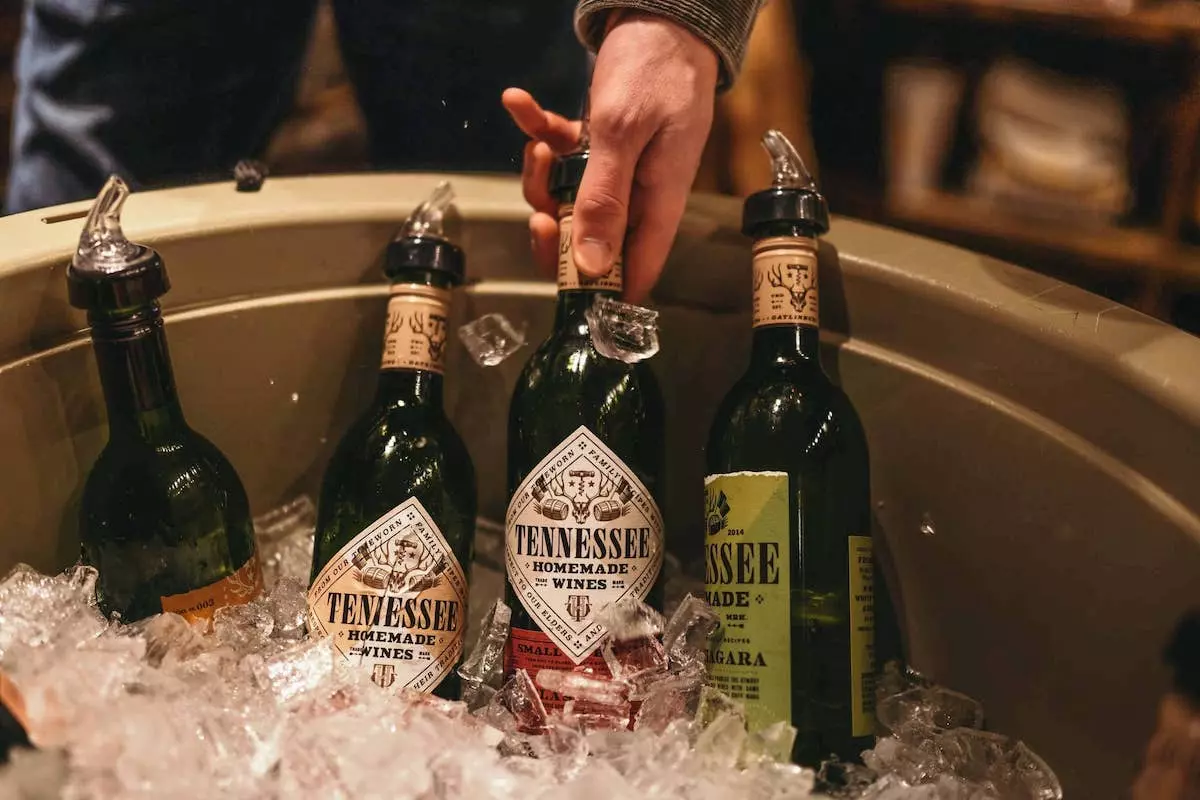 wine-tasting