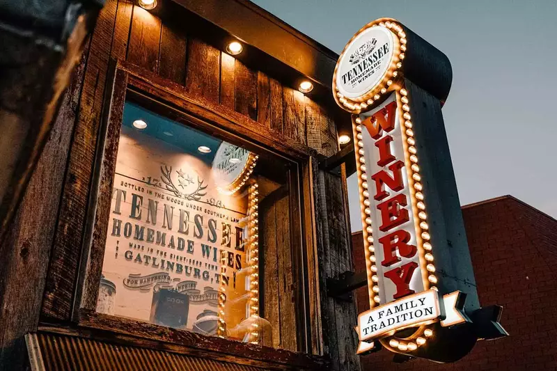 Storefront for Tennessee Homemade Wines in downtown Gatlinburg.
