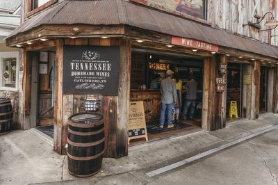 enjoy a wine tasting in Gatlinburg TN at Tennessee Homemade Wines